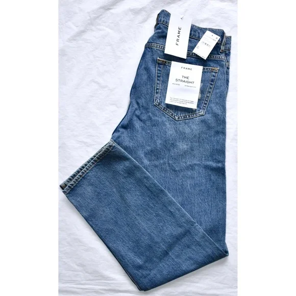 FRAME DENIM NWT THE STRAIGHT LEG ITASKA DESTRUCT JEANS. SIZE 34X32